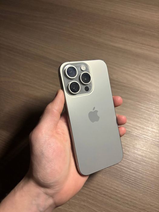 iPhone 15 Pro 256GB +аірподс 2 про