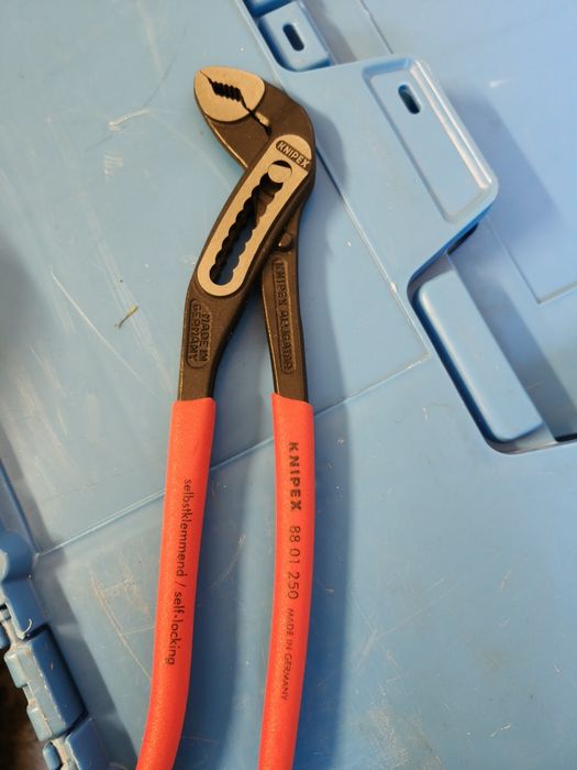 Knipex aligator 88-250