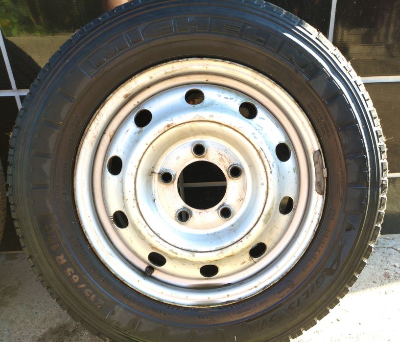 Michelin 215/65/16 з диском Michelin 6J16