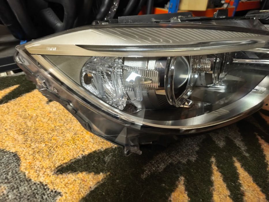Farol direito bi-xenon Led Direcional BMW serie 3 GT F34