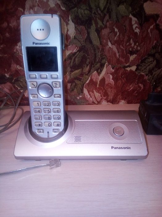 продам радиотелефон Panasonic с АОН