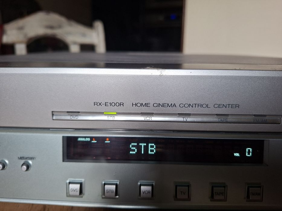 Sprzedam amplituner JVC -RX-E 100 R
