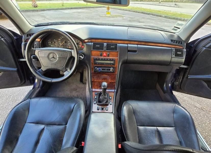 Mercedes E 220 cdi