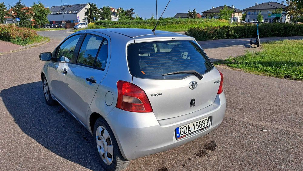 Sprzedam Toyotę Yaris