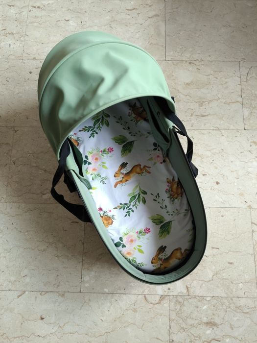 Люлька Yoyo babyzan Bassinet зелена peppermint