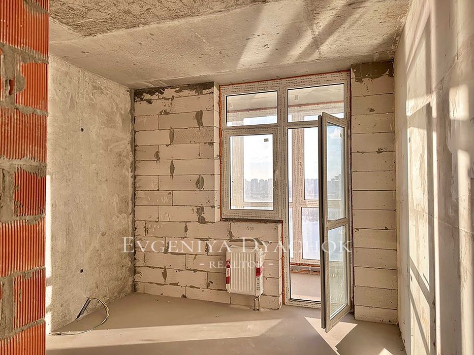 Продаж квартири - Ревуцького, 40-Б, ЖК «Лебединый», краєвид на озеро