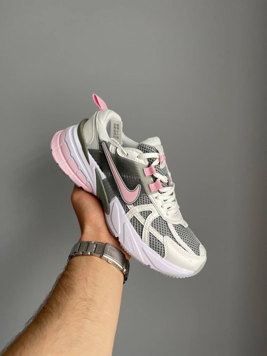Кросівки Жіночі Nike V2K Runtekk White Grey Pink 36-41 Топ якість