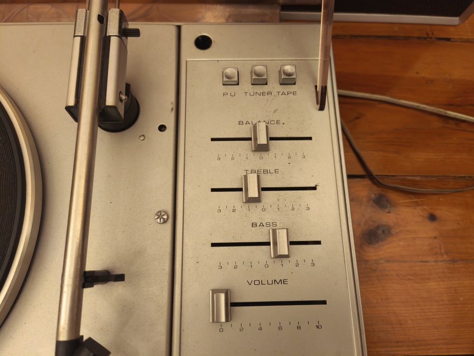 Gira-discos com Colunas Philips 660 Automático (anos 70)