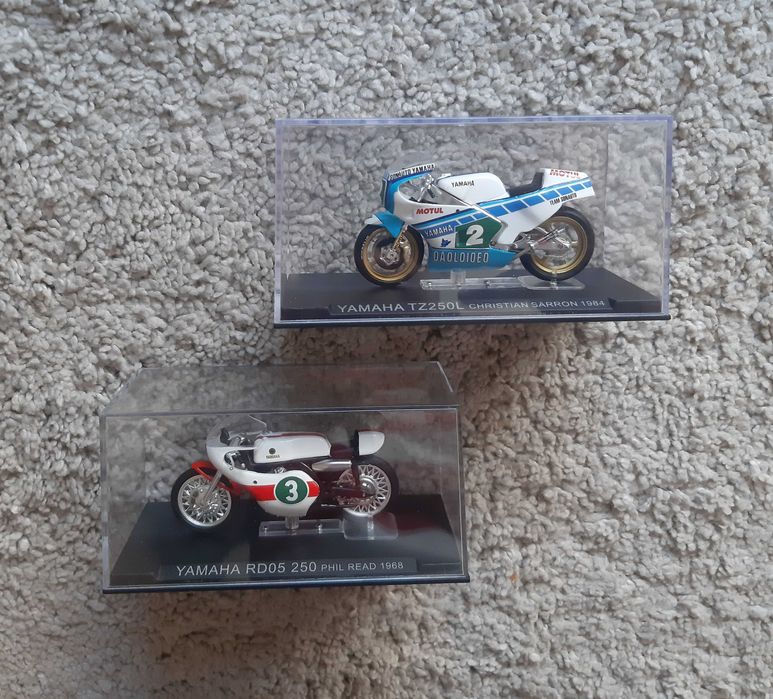 Colecção de miniaturas MOTAS escala 1/24