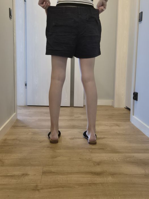 * Granatowe spodenki z gumką w pasie H&M rozm 46