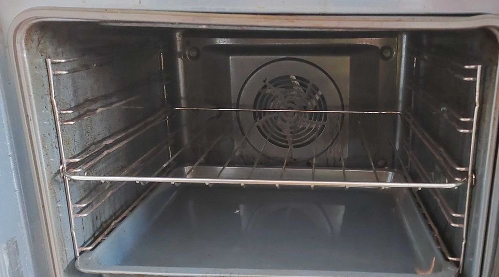 Fogão -Forno Zanussi elétrico. Novo preço