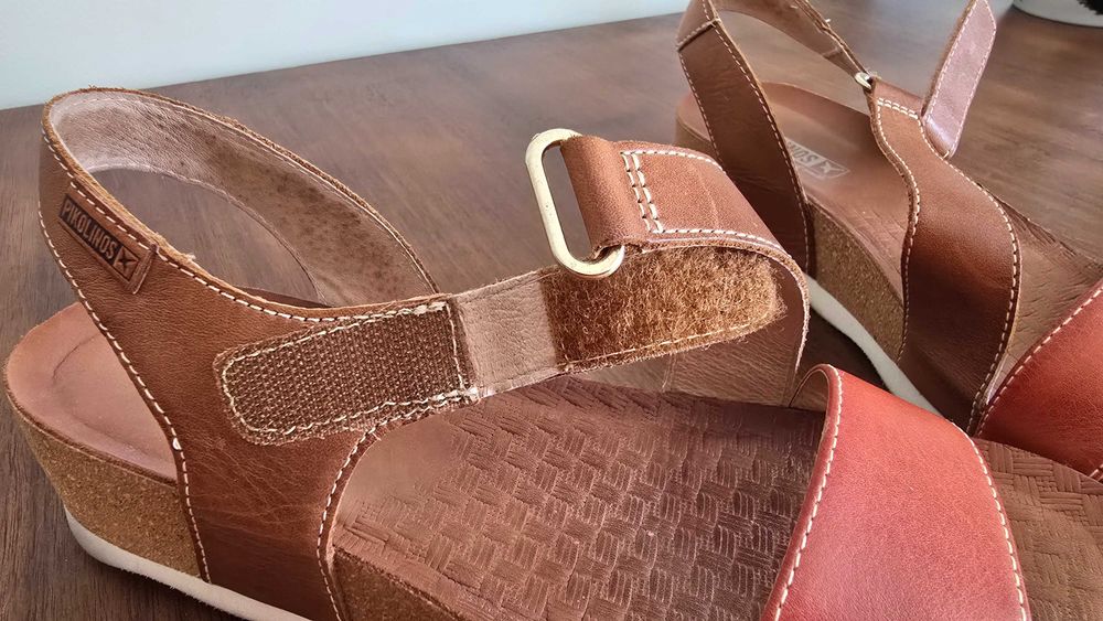 Sandálias de pele genuína marca PIKOLINOS n.º 38 – quase novas!