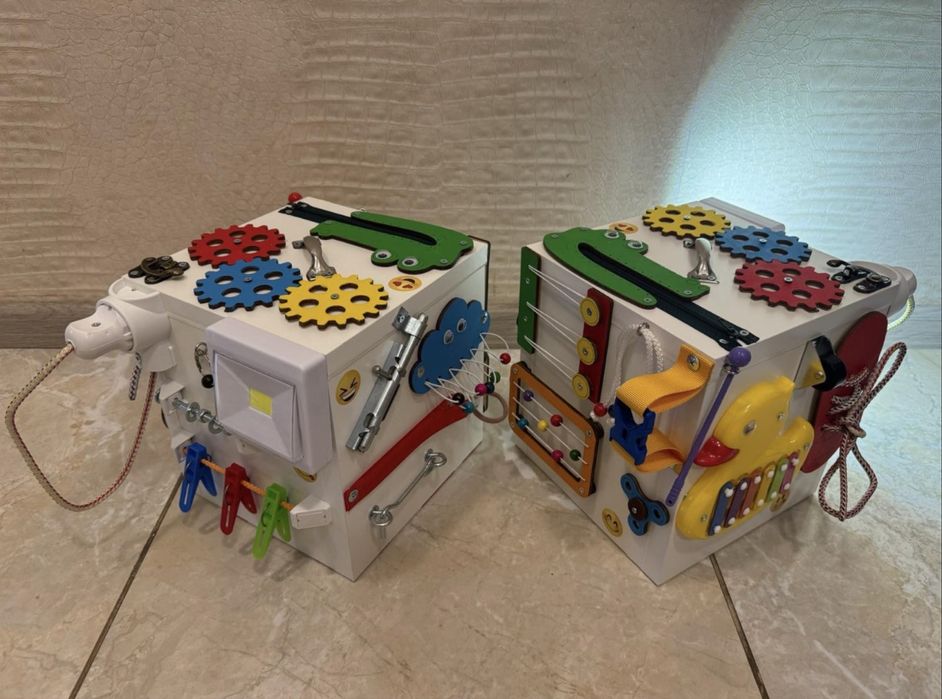 ТОП ціна ТОП якість НОВИЙ Музичний бізікуб з Ксилофоном та Підсвіткою