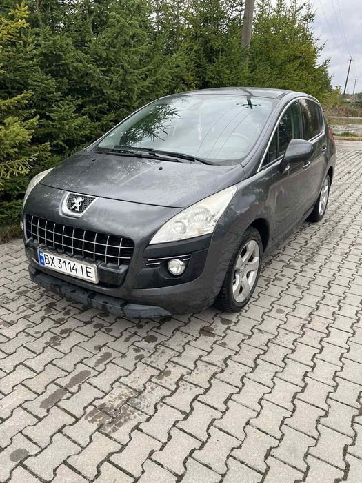Продам Пежо 3008