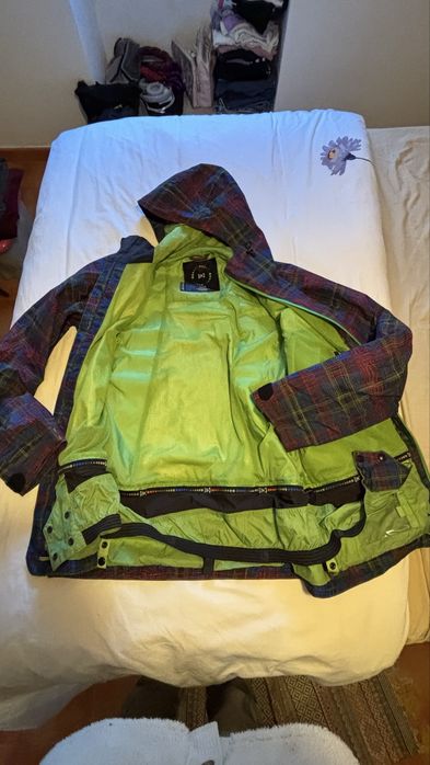 Casaco snowboard burton Ak