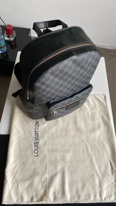Mochila LV “xadrez”