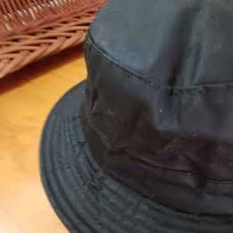 -Chapéu encerado impermeável ~
