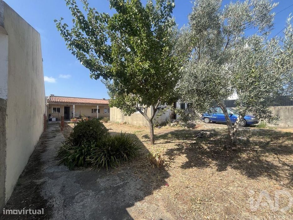 Casa / Villa T2 em São Domingos de Rana de 71,5 m2