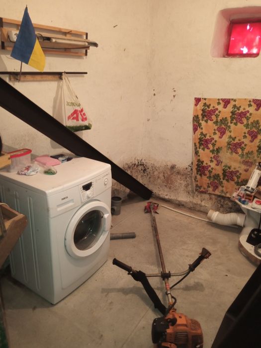 Терміновий продаж будинку