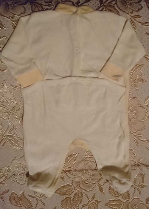 Babygrow laminado 80% algodão 20%poliester.Made in Portugal. c