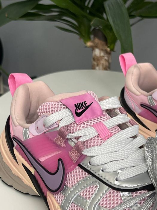 Кросівки Жіночі Nike V2K Runtekk Beige Pink Silver 36-41 Топ якість