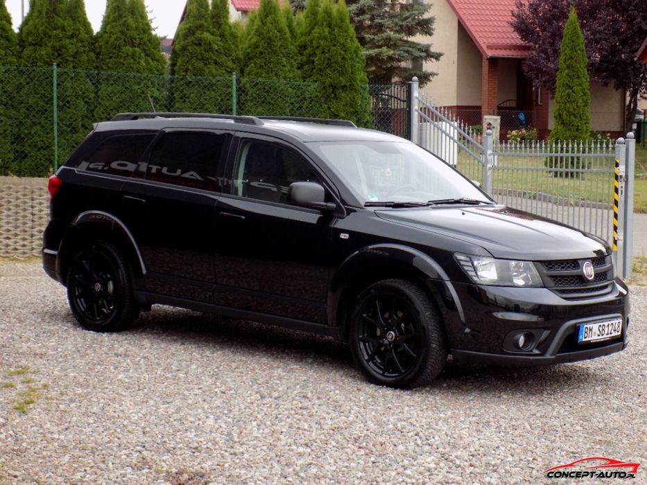 Fiat Freemont BLACK CODE 170KM 4x4 Skora Navi Kamera