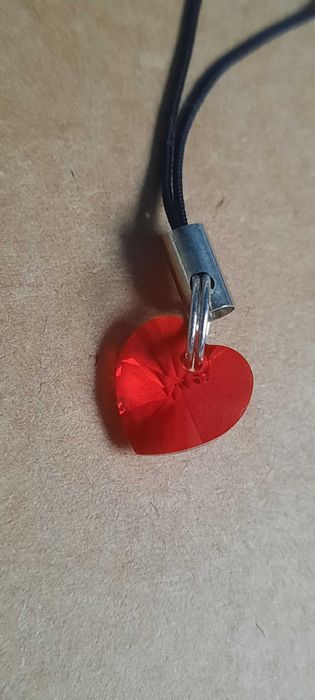 Breloczek z serduszkiem swarovski (handmade)