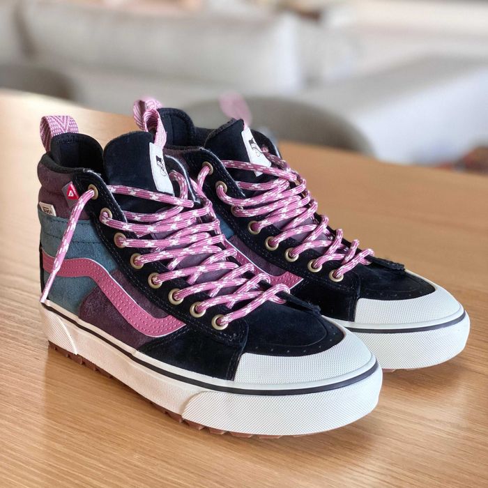 Tênis Vans - Mulher - Edição Limitada