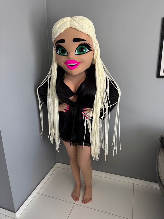 Andżela tancerka żywa maskotka