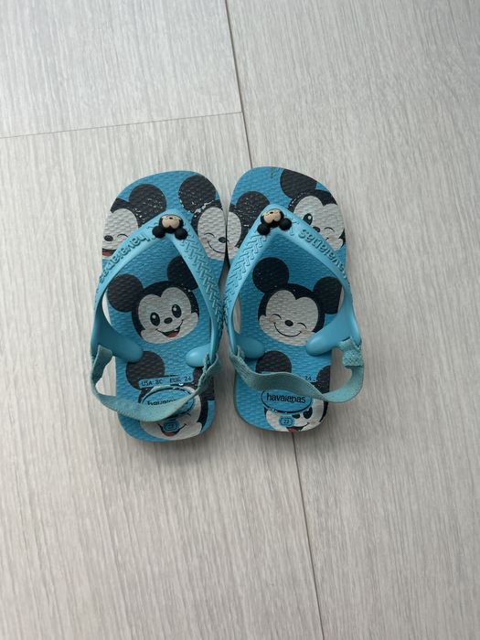 Chinelos havaianas tamanho 22