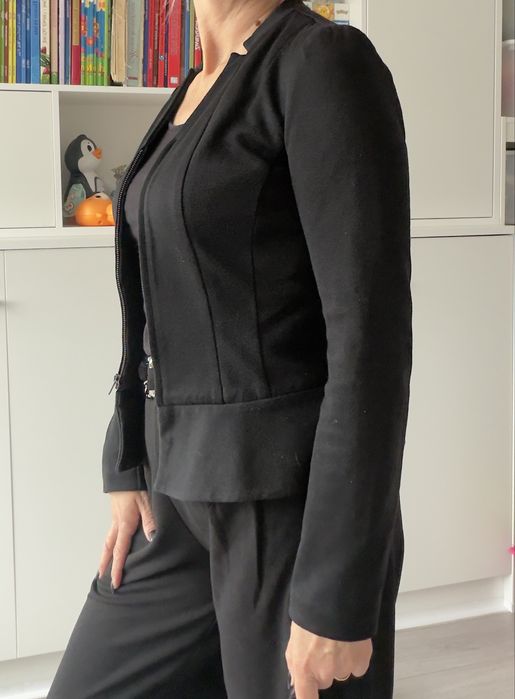 Żakiet z baskinką Vero Moda s/m