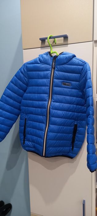 продам куртку для хлопчика