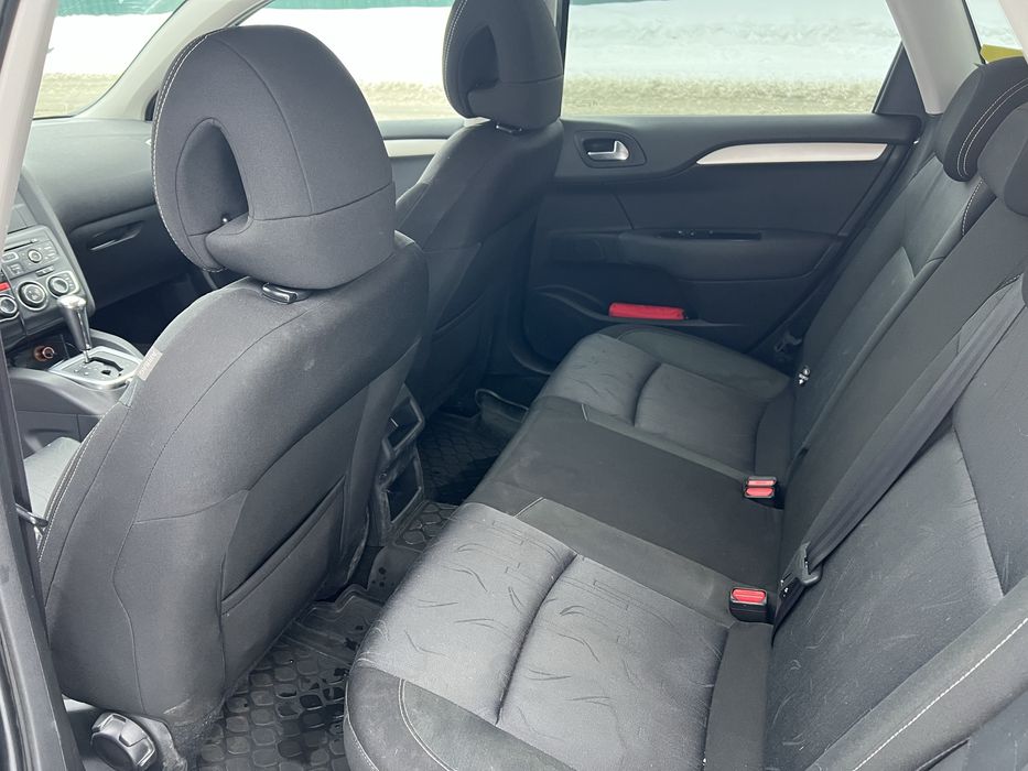 Продам власний автомобіль в чудовому доглянутому стані