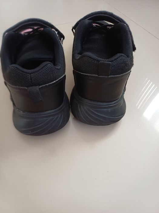 Кросівки кросовки Reserved 37