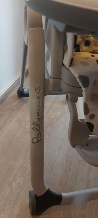 Cadeirinha de bebé Chicco PollyProgres5 (NOVA)