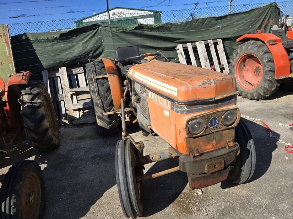 Tractor Renault 60