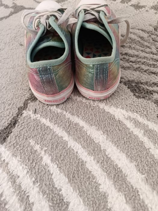 Trampki błyszczące dla dziewczynki rozmiar 34