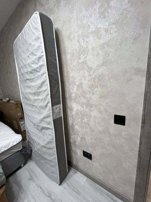 Ортопедичний матрас