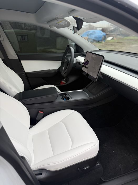 Tesla Model Y Dual Motor