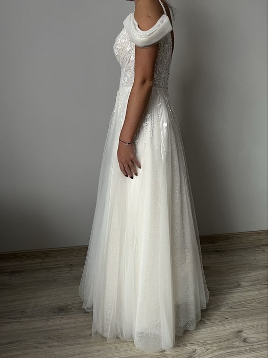 Suknia ślubna Divina Bridal – model Azuryt