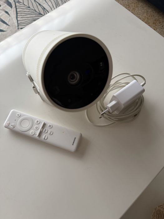 Projetor portátil SAMSUNG freestyle