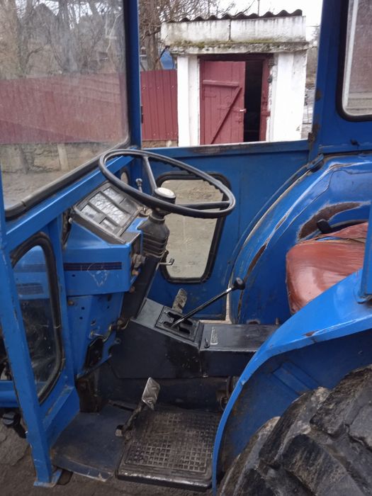 Трактор японський Ісекі тл 2501 Iseki TL2501