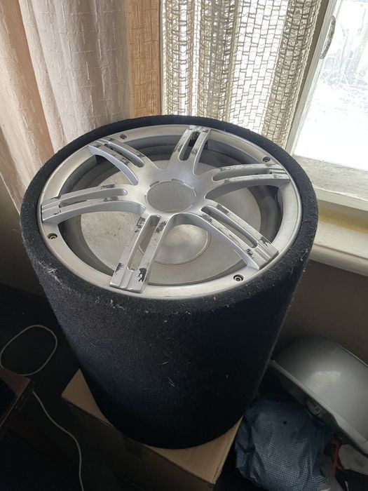 Сабвуфер 12 дюймів та моноблок/підсилювач