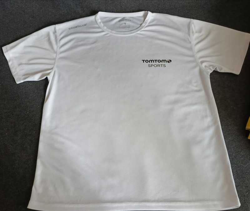 Biały t-shirt męski.