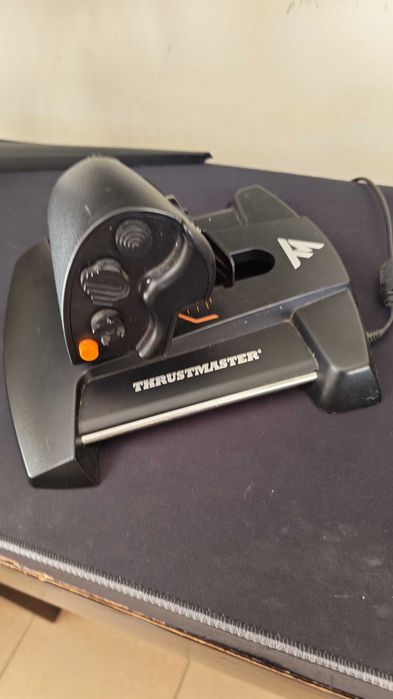 Joystick Thrustmaster Joystick T.16000M Hotas