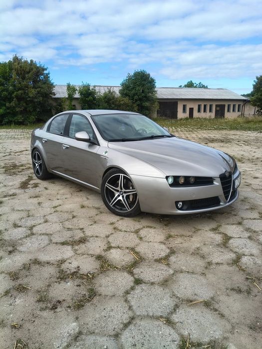 Alfa Romeo 159