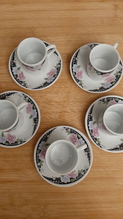 Conjunto de chávenas de café64585172128257121