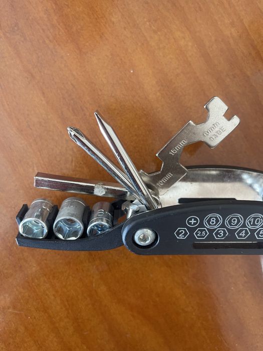 Canivete 15 funções