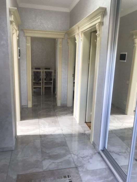 Здам в оренду двох рівневу квартиру район дубнівськоі