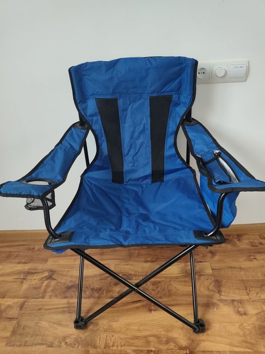 Розкладне туристичне крісло